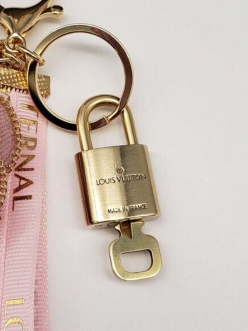 Authentic Louis Vuitton Gold Lock & Key 🔑 Bag Charm w/ Unbranded Flower Charm - Picture 7 of 9